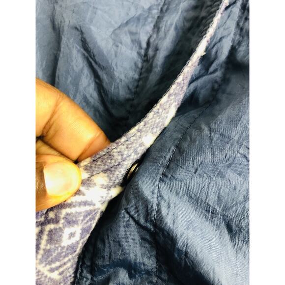 Womens Reversible Coat OSFM Hooded Nordic Fringe Nylon Water Resistant Jacket - Picture 12 of 16